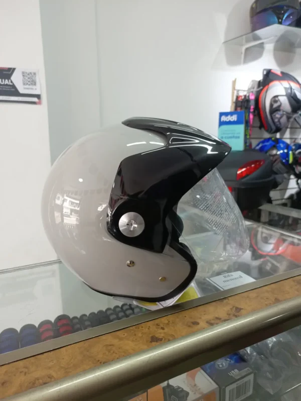 Casco Zeus abierto