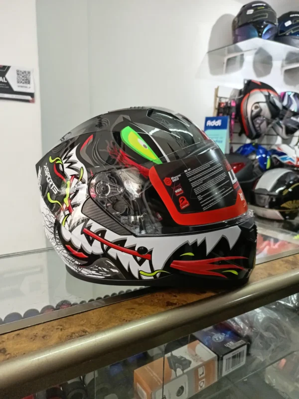 Casco Xports m67