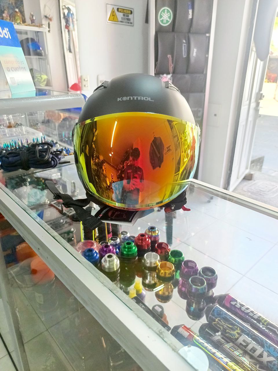 Casco abierto Kontrol 236: 1 diseño aerodinámico con certificación DOT - Imagen 5